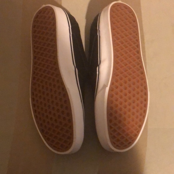 Vans Size 9 - Picture 4 of 5